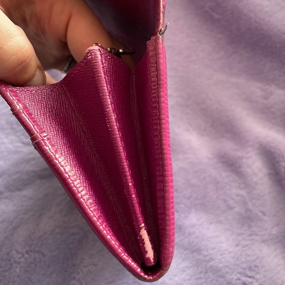 Authentic Louis Vuitton wallet - Picture 6 of 7